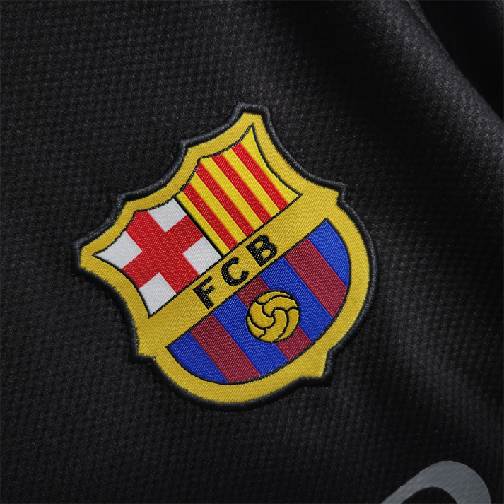 2013-14 FC Barcelona Third Kit